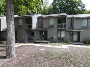 Exterior - Sanctuary at Sundendorf- New Updates! (Bellaire)