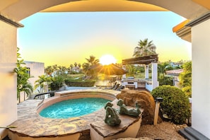 Piscine extérieure, piscine chauffée