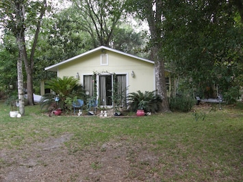 Front of cottage
