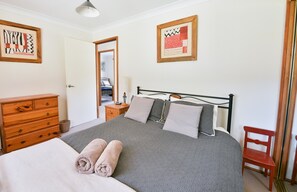 4 bedrooms, in-room safe, iron/ironing board, travel cot