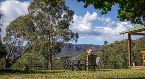 Zoellas Megalong Valley. Secluded haven for family & friends. Abundant wildlife.