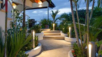 Enceinte de lâhĂ©bergement