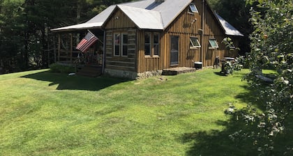 Spectacular views at 4000 ft from a secluded log cabin