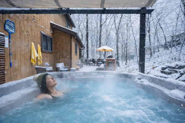 Bain à remous extérieur