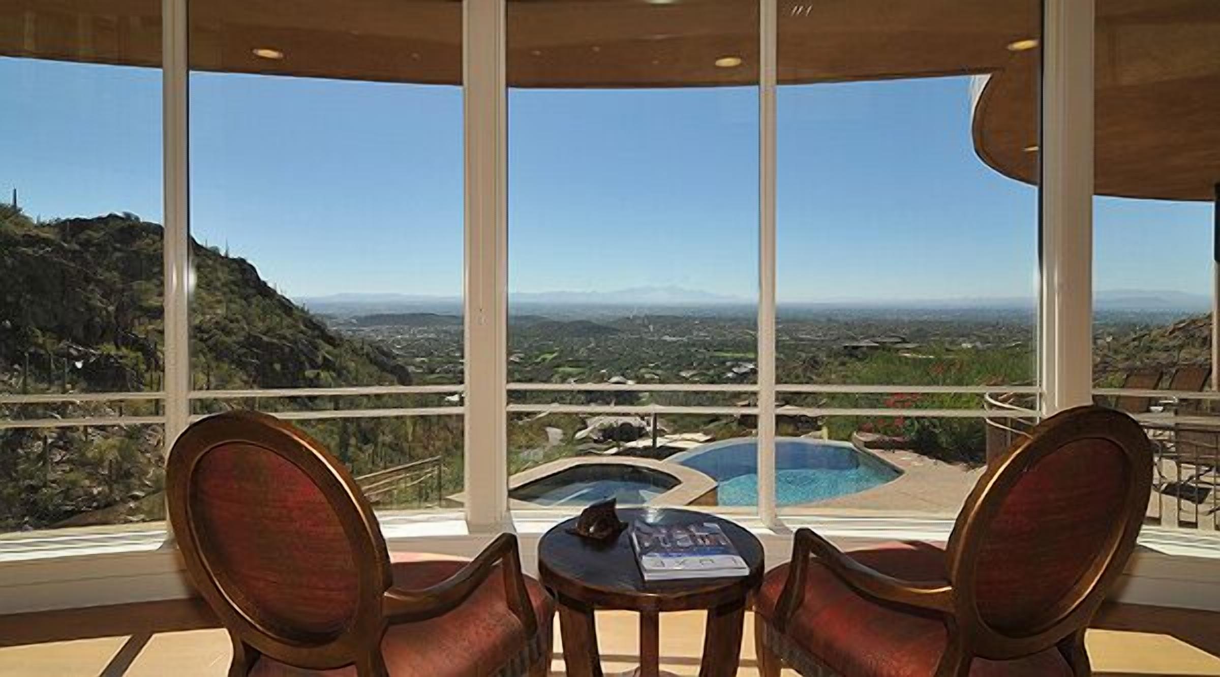Luxury 13 acre home in Tucsons premier eastside location with spellbinding views