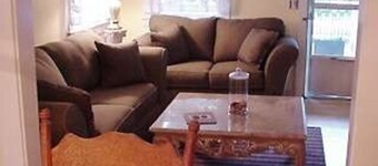 Spacious Home - 1500 ft from Beach & Circuit Ave
