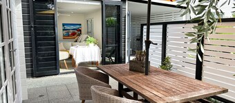 Black & White Retreat
