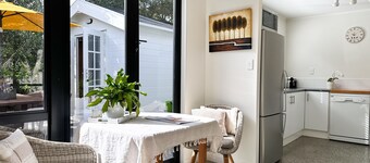 Black & White Retreat