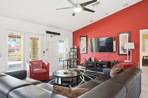 Smart TV, Netflix, DVD player, table football