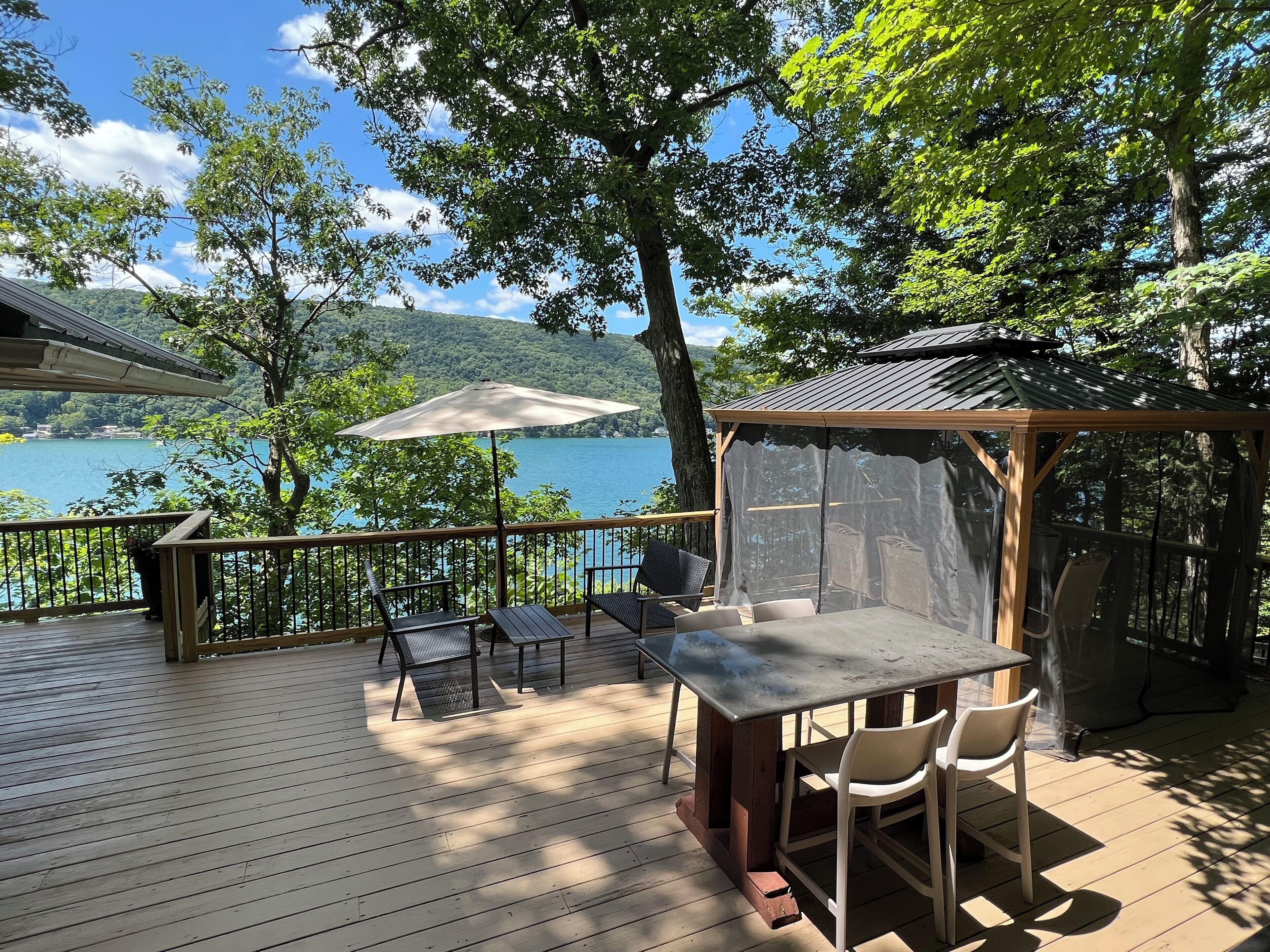 133’ Private Skaneateles Lakefront - Peaceful Retreat with Stunning Sunsets!