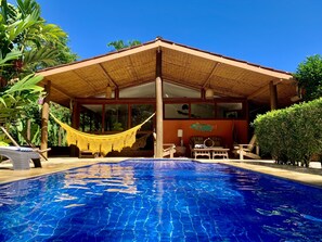 Outdoor pool - Beach House Prumurim, nature close to the beach. (Prumirim)