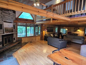 TV, fireplace, DVD player, table tennis