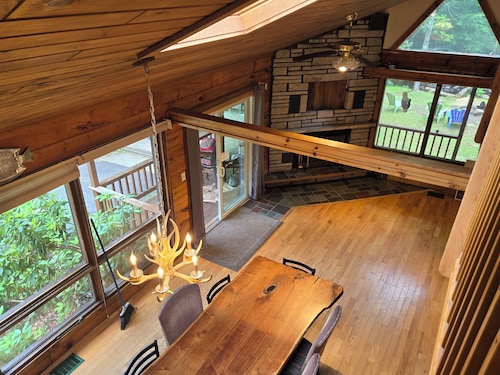PET-FRIENDLY - Adirondack Retreat w/ Private Sandy Beach Close To Season Events