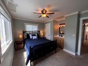 3 bedrooms, WiFi, bed sheets