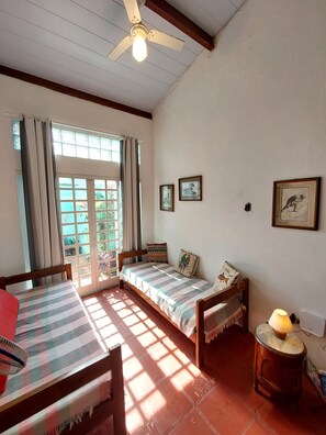 3 habitaciones, wifi gratis y acceso para silla de ruedas 