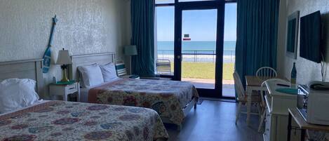 Schreibtisch, Bügeleisen/Bügelbrett, kostenloses WLAN, Bettwäsche