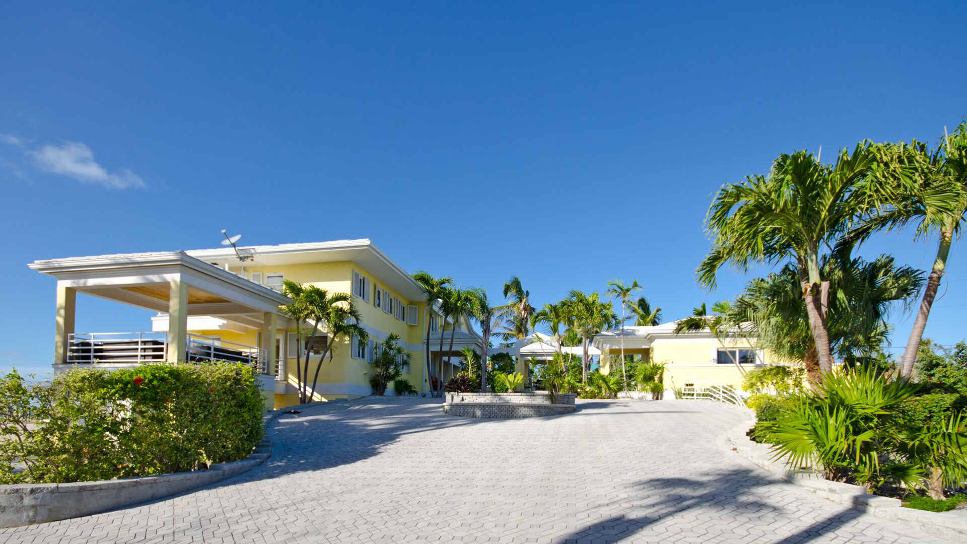 Southern Diversion Estate-see our reduced rates 