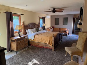 7 bedrooms, iron/ironing board, WiFi, bed sheets