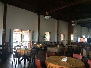Dining - Your rest in style! (GRAVATÁ)