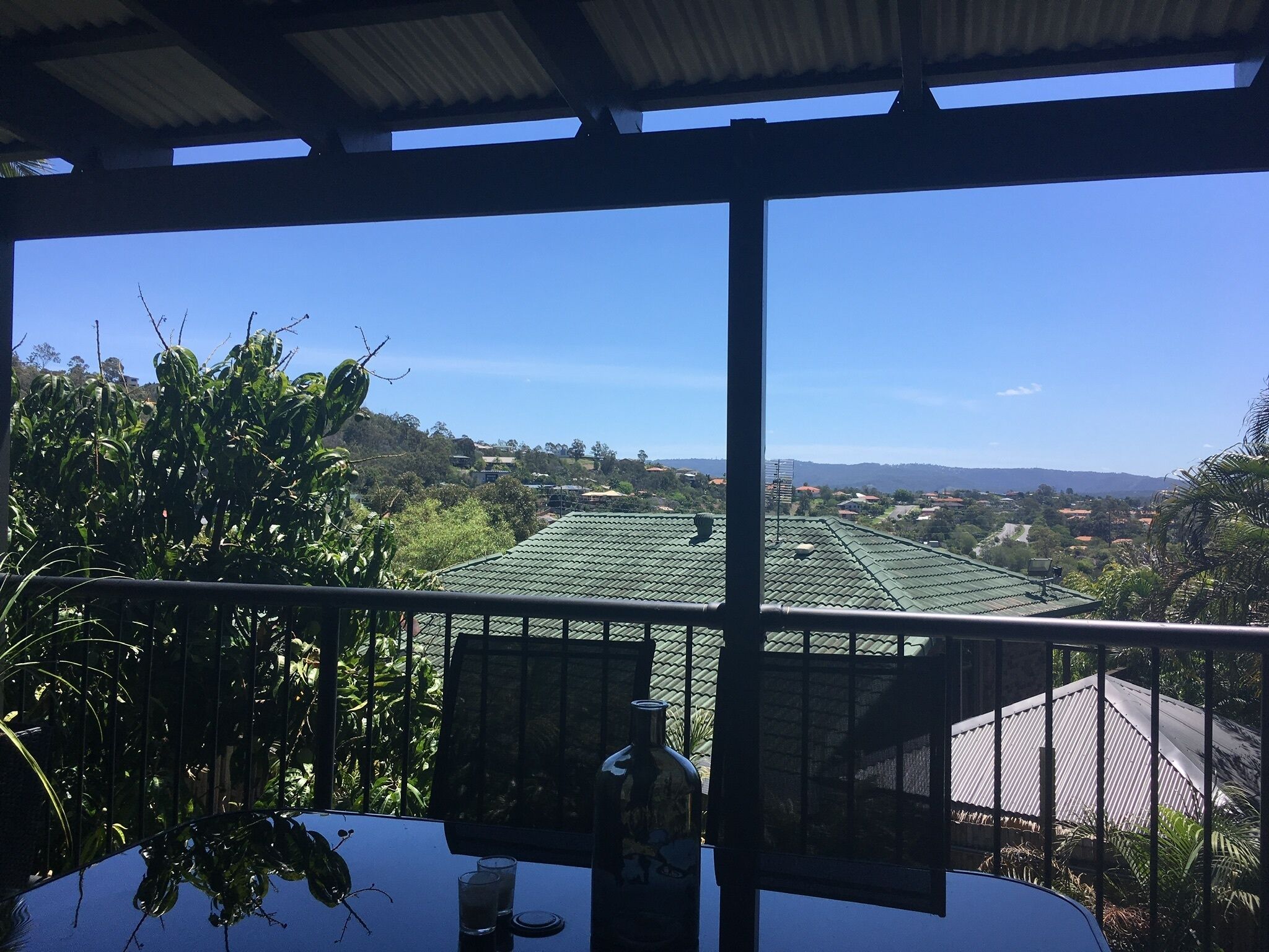 Modern Gold Coast Suite/ Close to Theme Parks with Mountain views