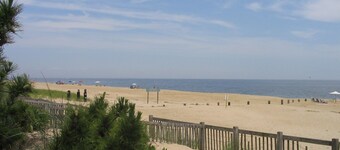 Oceanside on Best Beach in Bethany