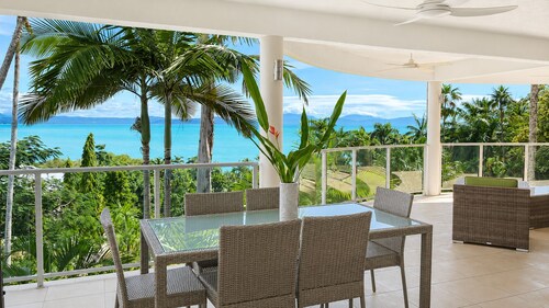 Island Point Villa 4 - lähellä kaupunkia Magnificent Ocean Views.