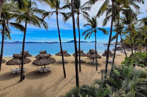 Oceanfront Villa befindet sich in gehobene Gemeinde in Manzanillo