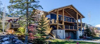 NationalParksFreeJune20-September2!Hottub,Comfybeds,Grtviews,LrgDeck,BBQ,Laundry