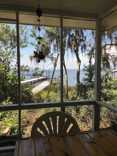 Fort Morgan Waterfront Bay Cabin-Gulf beach. Private Comfy & Romantic Wifi Cable