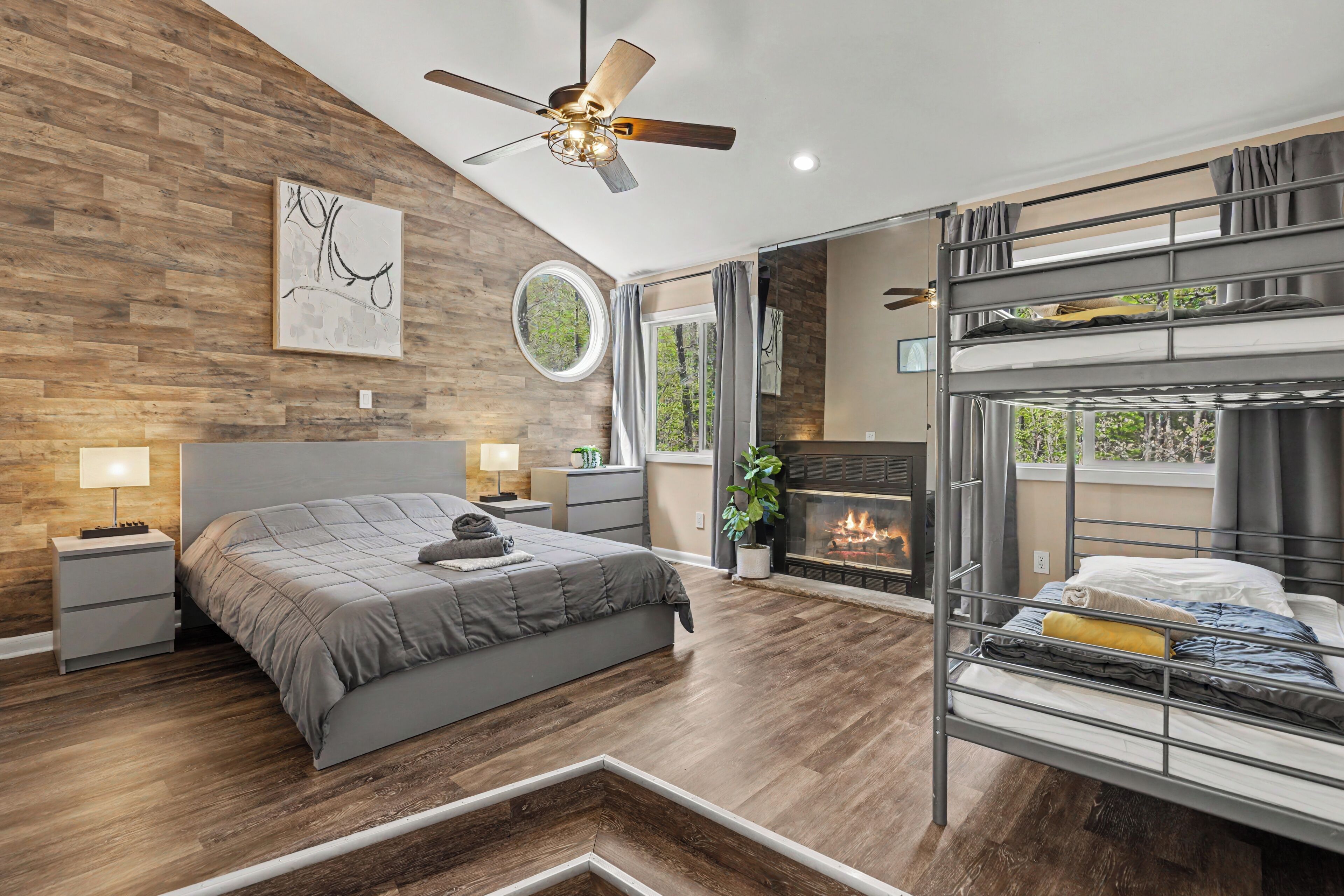 6 chambres, bureau, Wi-Fi gratuit, draps fournis