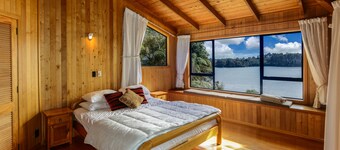 Lake Rotoiti Views, Tikitere - Stunning Lake Views