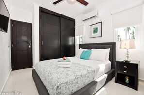 3 bedrooms, premium bedding, in-room safe, iron/ironing board