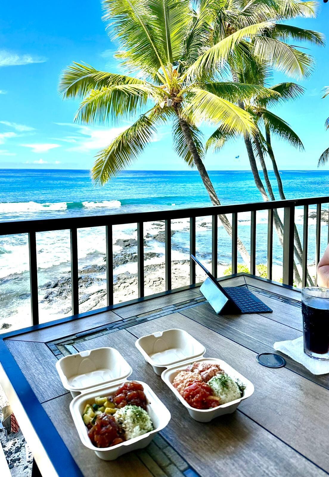 Beautiful Oceanfront Kona Bali Kai 3rd Floor Condo  - Photo 9