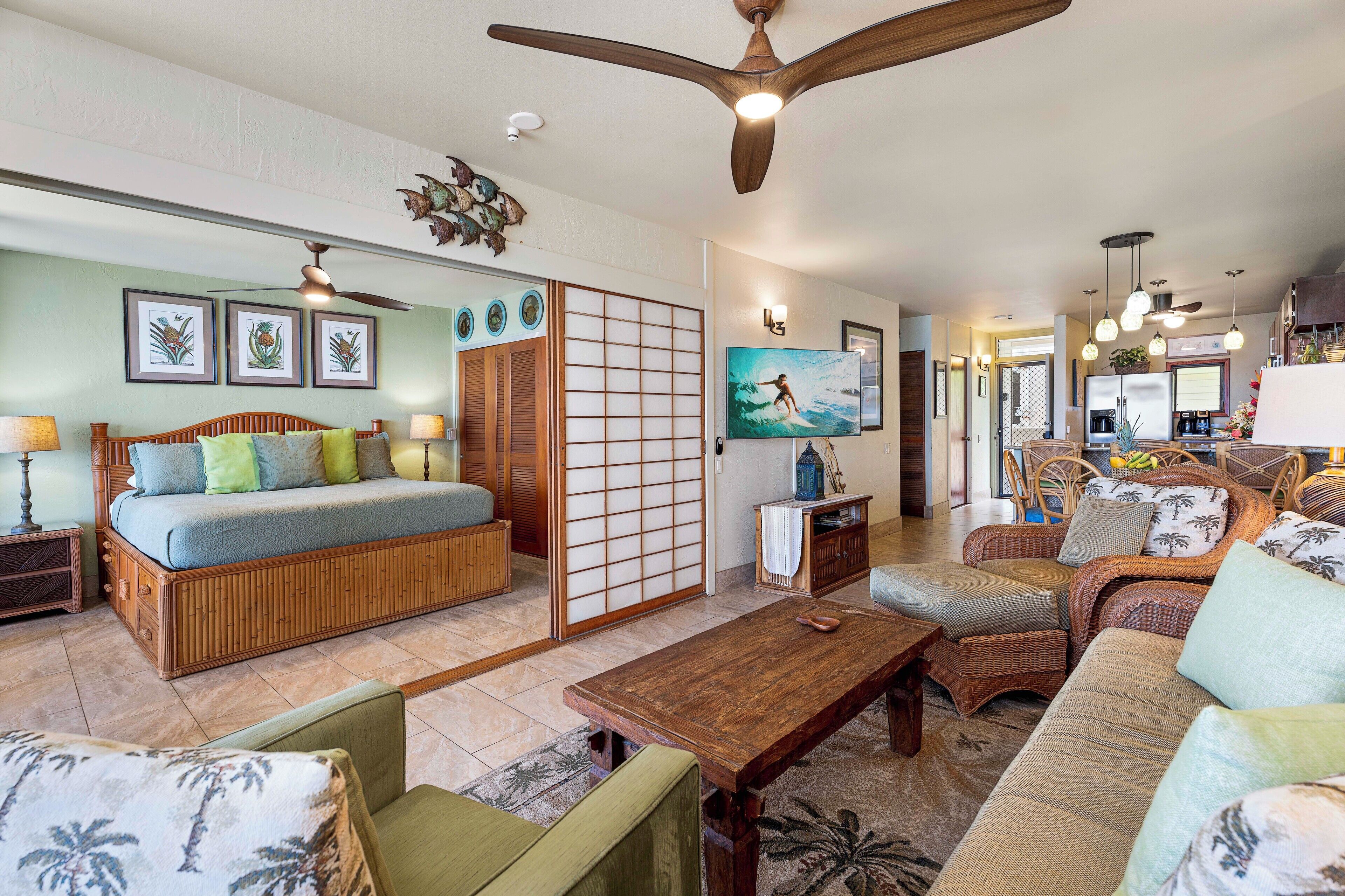 Beautiful Oceanfront Kona Bali Kai 3rd Floor Condo  - Photo 6