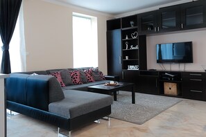 Smart TV, video games, DVD player, offices