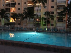 Pool - 6+ month rental available at 2000month. (Fort Myers Beach)