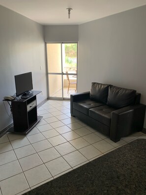 Living area - THERMAS PARADISE Rio Quente - 2/4 APARTMENT FOR 6 PEOPLE - THE PARADISE AND HERE (Rio Quente)