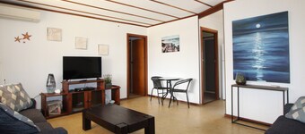 Fisherman's Shack: 2  BR, 1  BA House in Jurien Bay, Sleeps 6