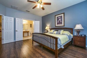 3 bedrooms, iron/ironing board, travel cot, WiFi - Oakwater - Spacious 3BR 2.5BA townhome, gated (Kissimmee)