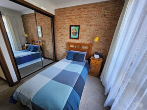 2 Schlafzimmer, Bügeleisen/Bügelbrett, kostenloses WLAN, Bettwäsche