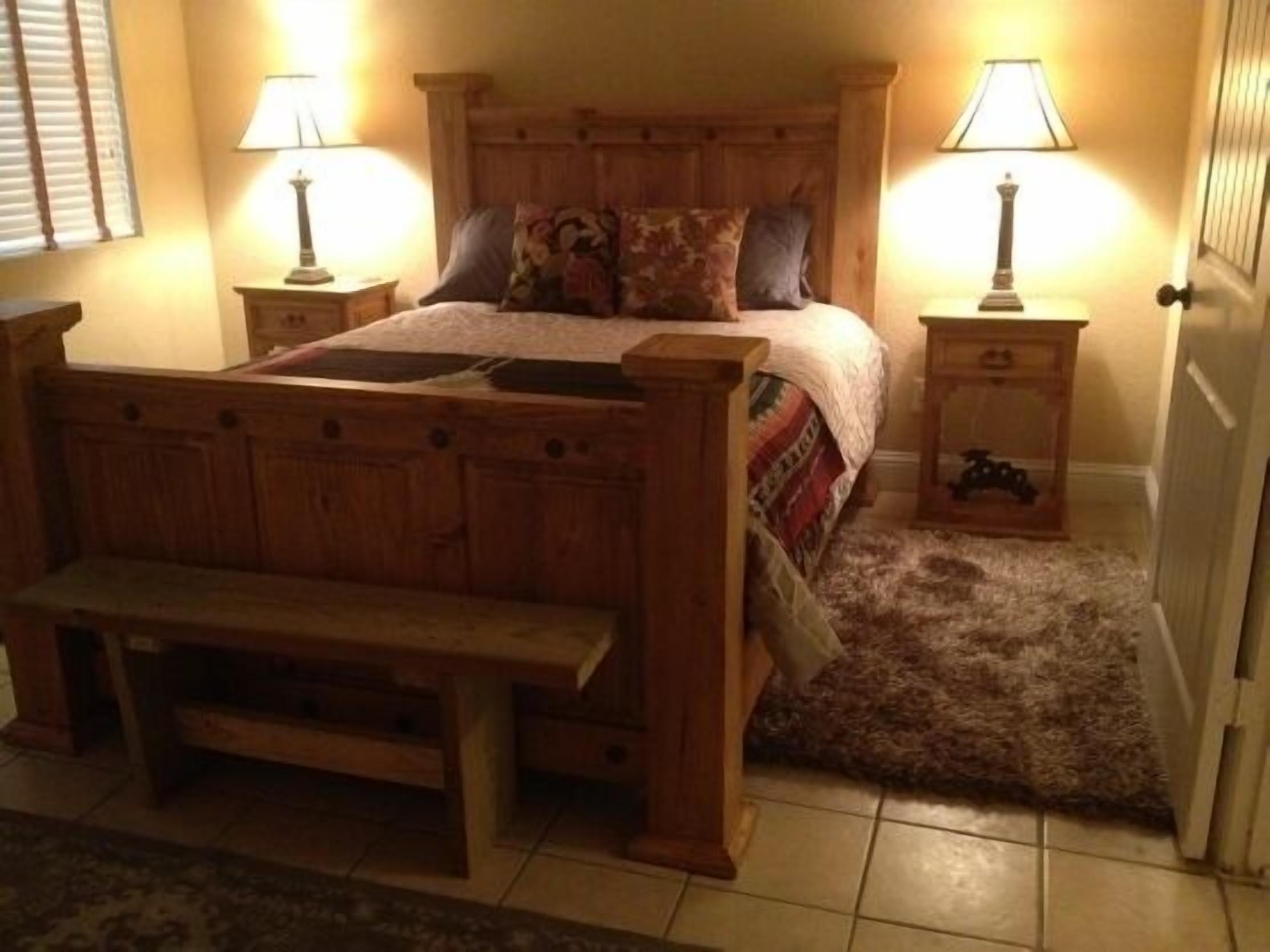 7 bedrooms, desk, iron/ironing board, travel crib