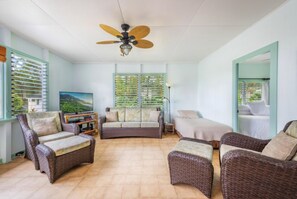 1 habitación, tabla de planchar con plancha, wifi gratis y ropa de cama