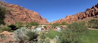 Zonnig, modern appartement in Sports Village Resort - Prachtig uitzicht! 1100 m²!