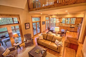 Fireplace - Cottage in the Woods (Blue Ridge)