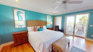 4 bedrooms, iron/ironing board, free internet, bed sheets