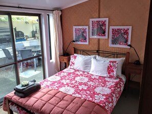 3 soverom, skrivebord, wi-fi (inkludert) og sengetøy