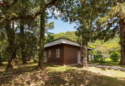 Rustic House in Armação Beach facing the river