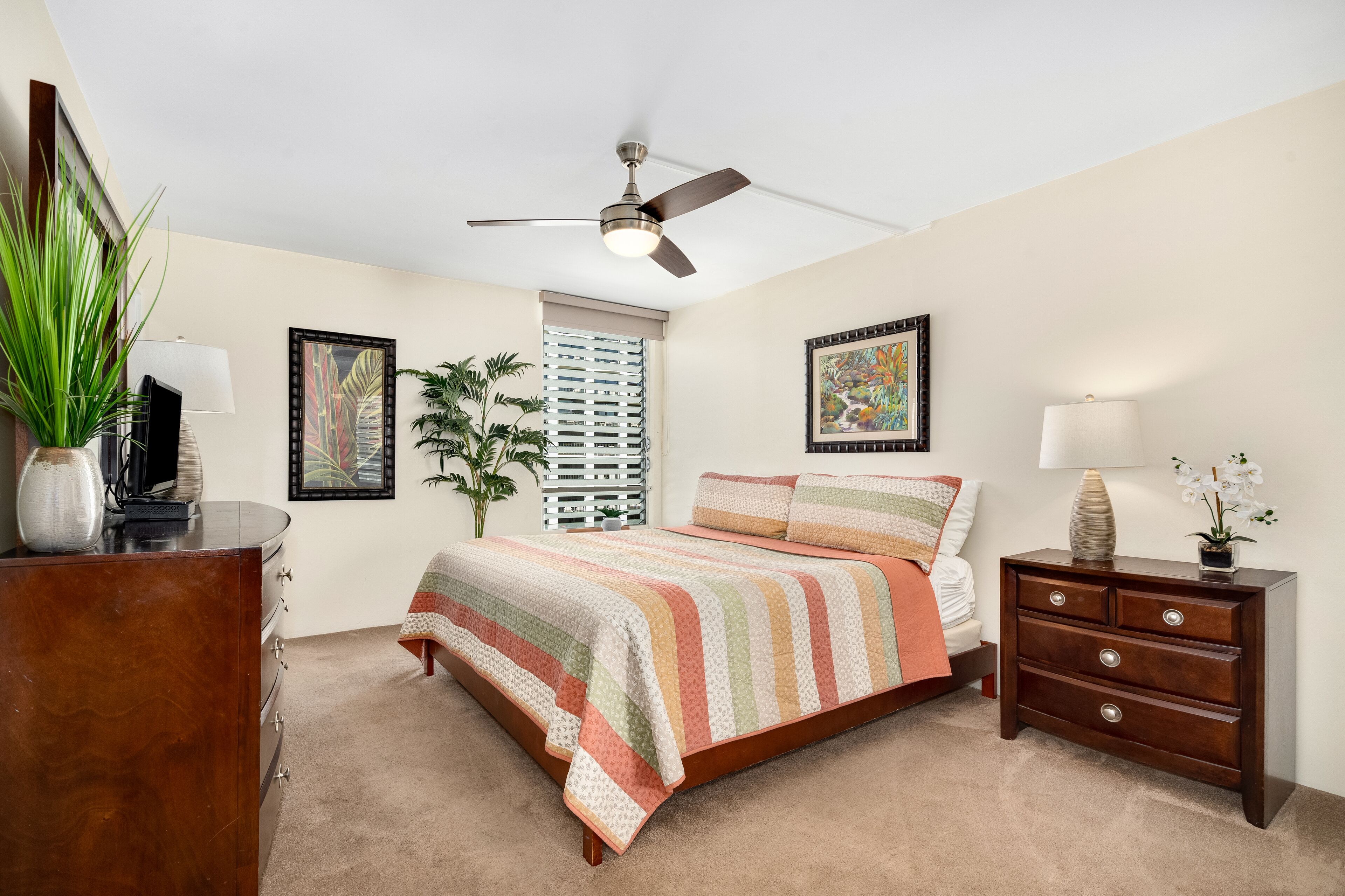 3 bedrooms, iron/ironing board, free WiFi, bed sheets