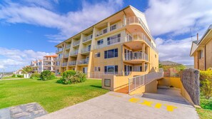 Exterior - Pippi Beach Penthouse unit with pool, spectacular Ocean views (Yamba)