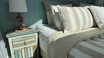 1 bedroom, premium bedding, pillowtop beds, free WiFi